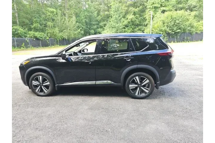 $26995 : Nissan Rogue 2022 AWD SL 4dr image 1