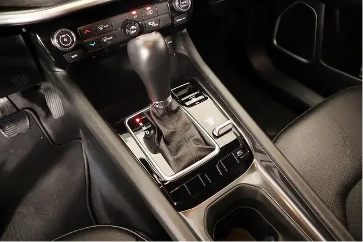 $21917 : Jeep Compass 2025 4x4 Latitu image 7