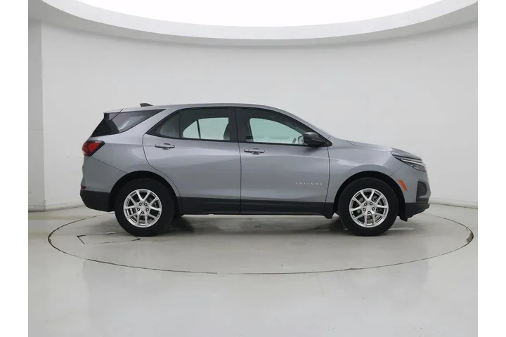 $21998 : Chevrolet Equinox 2024 LS 4d image 7