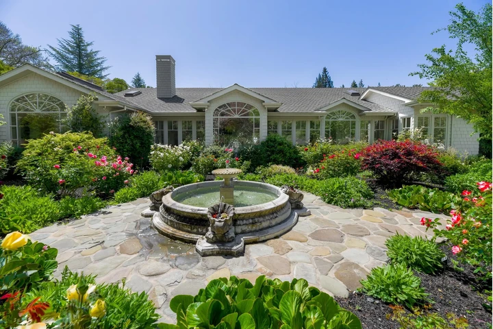 Bayview Painting Company image 3