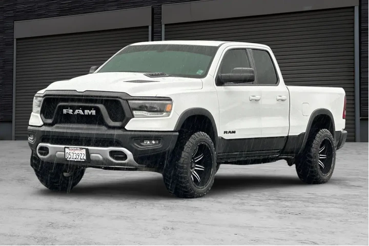 $27281 : Ram 1500 2019 4x4 Rebel 4dr image 9