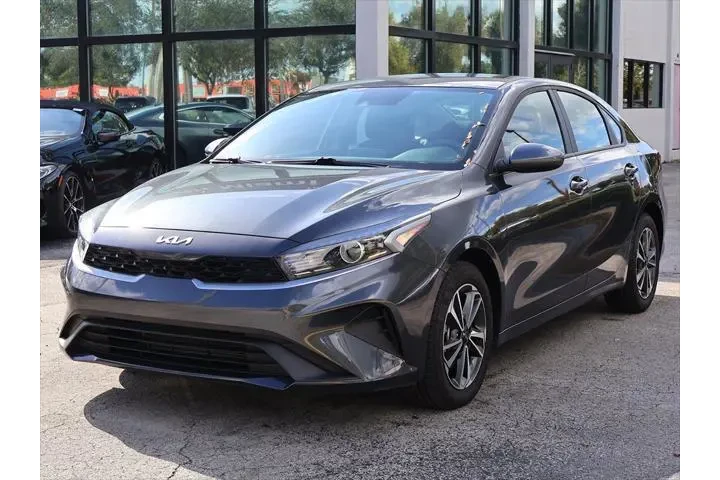 $15795 : Kia Forte 2024 LXS 4dr Sedan image 6