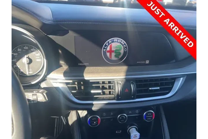 $32377 : Alfa Romeo Stelvio 2023 AWD image 5