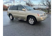 $3900 : 2001 Highlander thumbnail