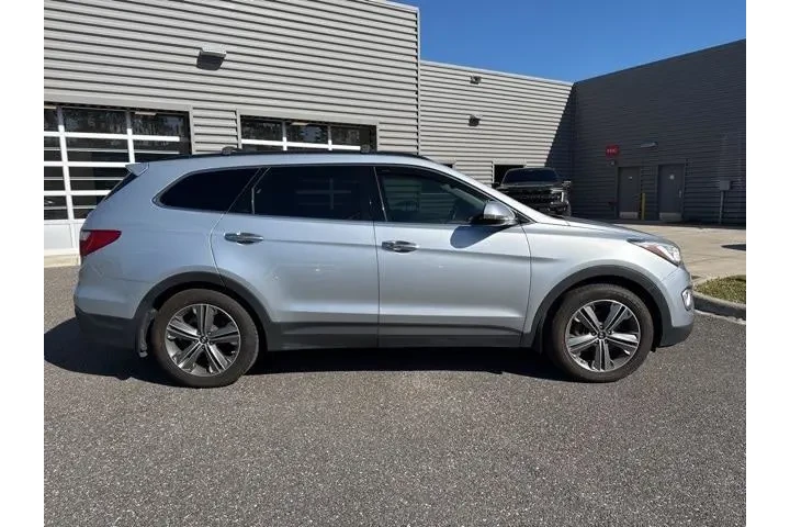 $13462 : Hyundai SANTA FE 2016 SE 4dr image 2