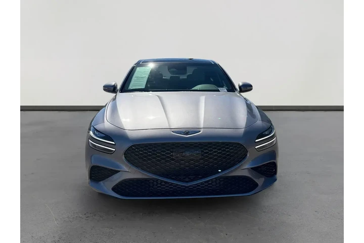 Genesis G70 2025 3.3T Sport image 8