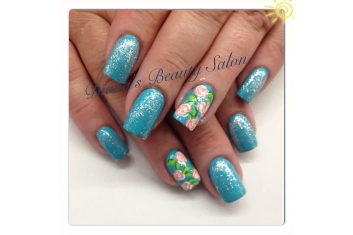 Uñas acrílicas image 5
