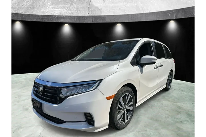 $35985 : Honda Odyssey 2023 Touring 4 image 4