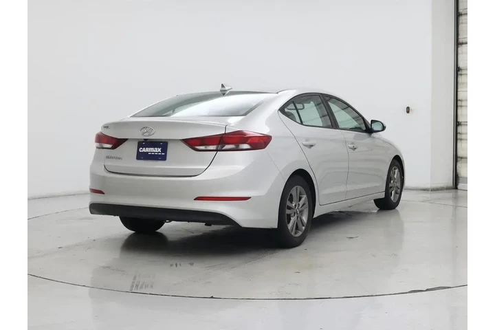 $13998 : Hyundai ELANTRA 2018 Value E image 8