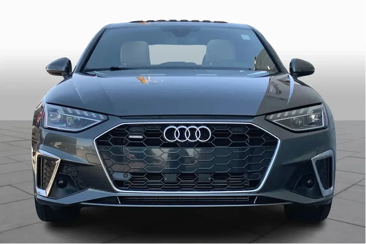 $31980 : Audi A4 2024 AWD quattro S l image 3