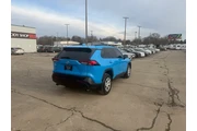 $15980 : 2019 RAV4 LE FWD (Natl) thumbnail