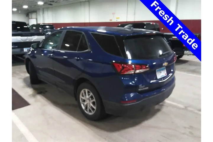 $18389 : Chevrolet Equinox 2023 4x4 L image 3