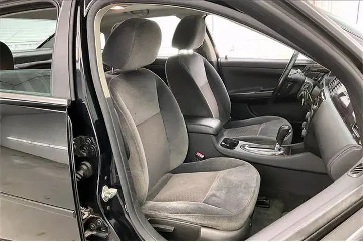 $5990 : Chevrolet Impala 2013 LT Fle image 7