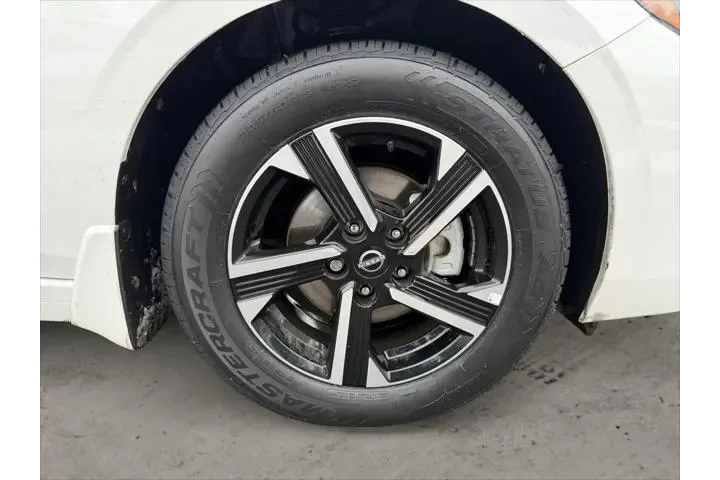 $19276 : Nissan Sentra 2025 SV 4dr Se image 9