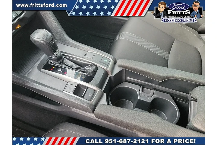 $18608 : Honda Civic 2018 LX 4dr Hatc image 8