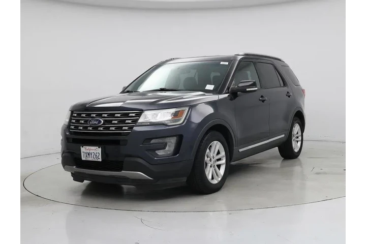 $17998 : Ford Explorer 2017 XLT 4dr S image 4