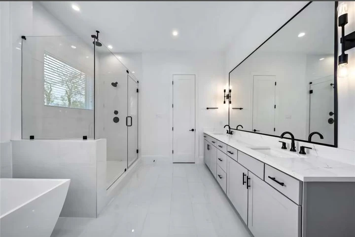 house cleaning service image 2