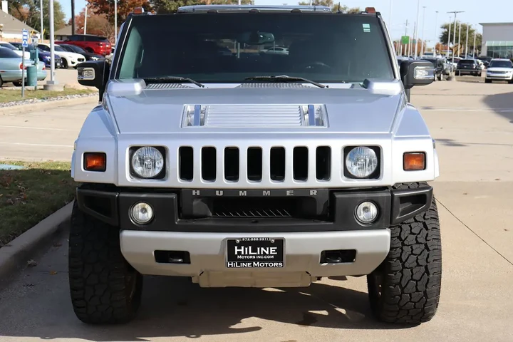 $32989 : 2009 H2 image 5