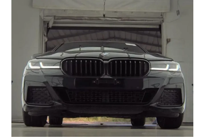 $35990 : BMW 5 Series 2023 530i 4dr S image 3