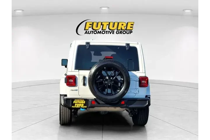 $32500 : Jeep Wrangler 2024 4x4 Sahar image 5