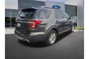 $14653 : Ford Explorer 2017 XLT 4dr S thumbnail