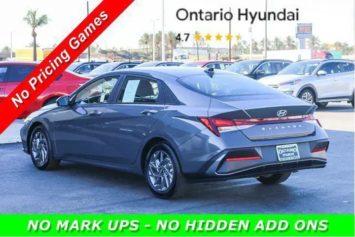 $21048 : Hyundai ELANTRA 2024 SEL 4dr image 6