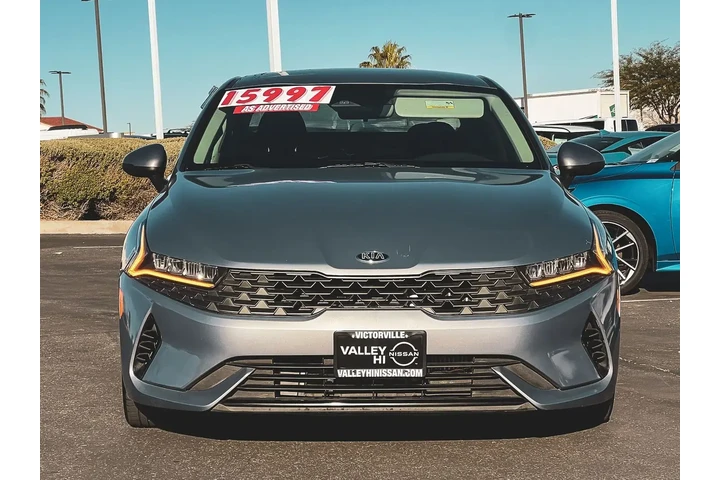 $15997 : Kia K5 2021 LX 4dr Sedan image 8