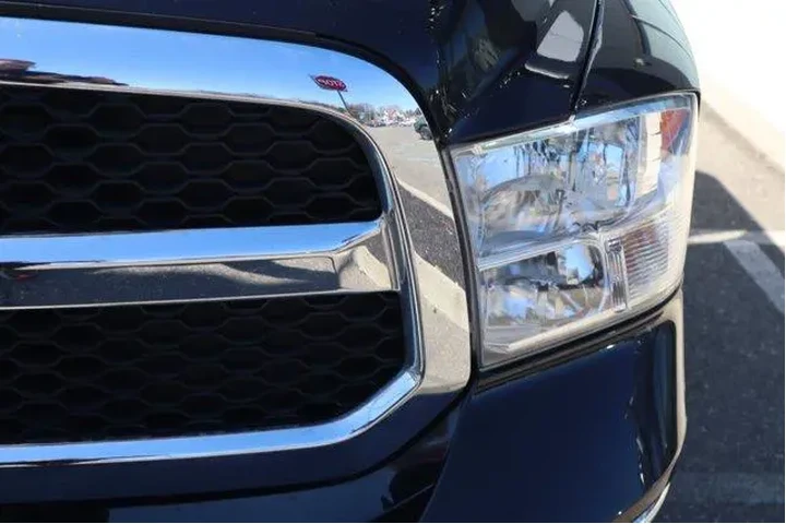 $24770 : Ram 1500 Classic 2024 4x2 SL image 10