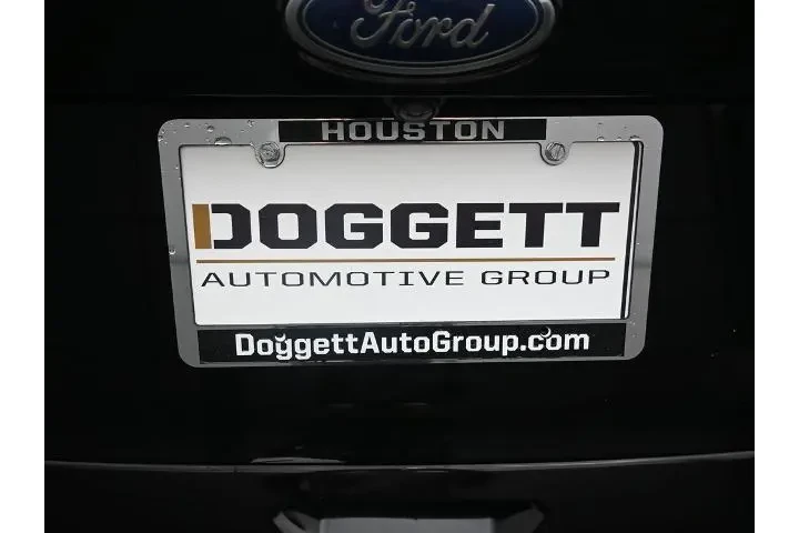 $11991 : Ford Escape 2017 Titanium 4d image 2