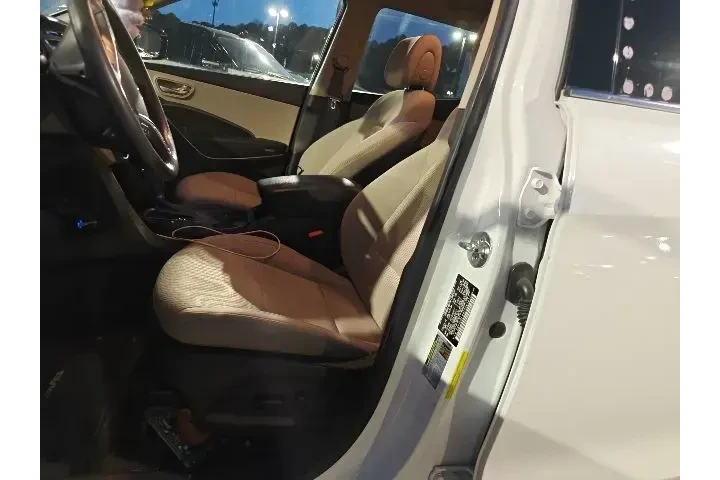 $11990 : Hyundai SANTA FE Sport 2018 image 8