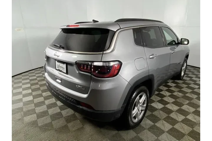 $18993 : Jeep Compass 2024 4x4 Latitu image 6