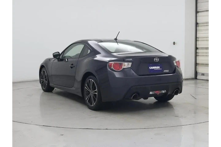 $21998 : Scion FR-S 2014 2dr Coupe 6M image 2