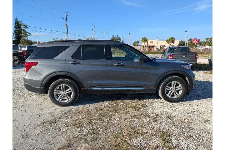 $26666 : Ford Explorer 2022 AWD XLT 4 image 3