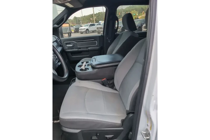 $39799 : Ram 2500 2023 4x4 Big Horn 4 image 7