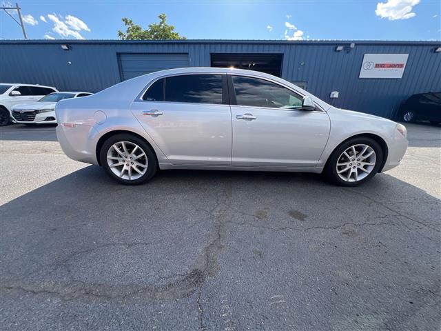 $7488 : 2010 Malibu LTZ, CLEAN CARFAX image 6