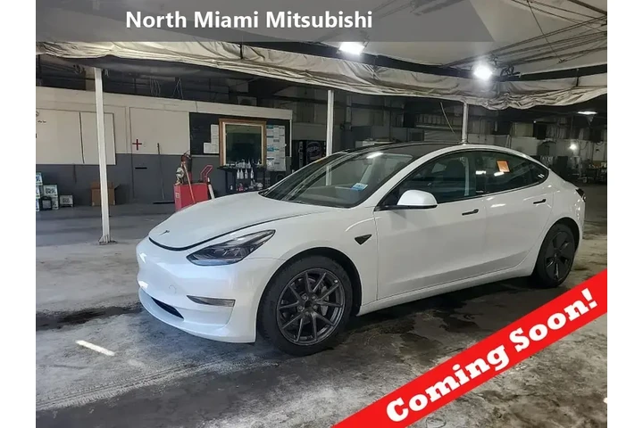 $23690 : Tesla Model 3 2023 4dr Sedan image 1
