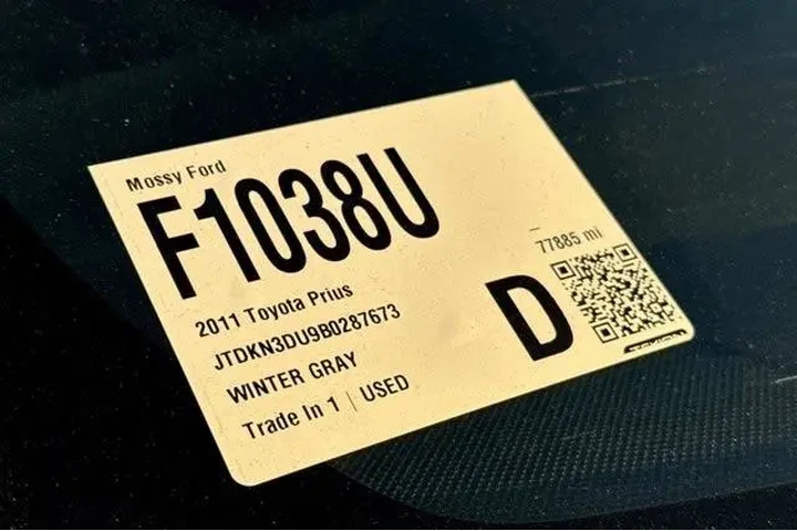 $12000 : Toyota Prius 2011 One 4dr Ha image 3