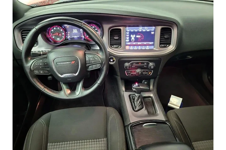 $26998 : Dodge Charger 2023 SXT 4dr S image 9