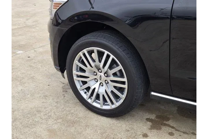 $40000 : Ford Expedition 2023 4x4 Lim image 10