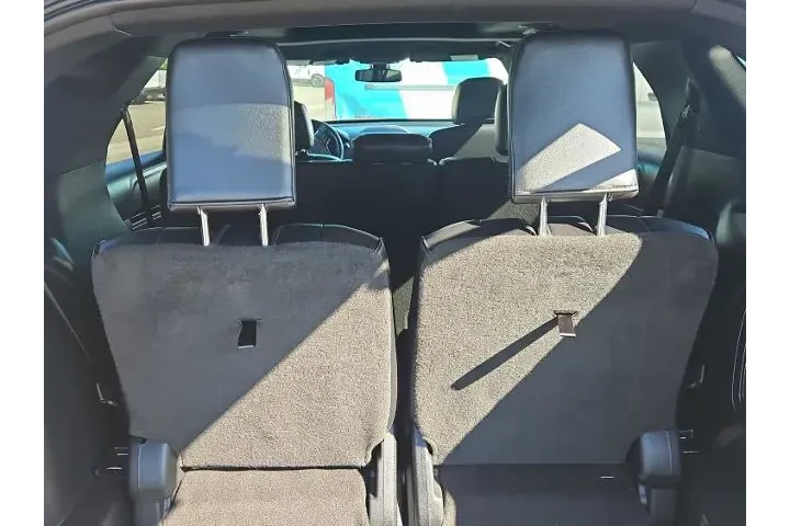 $18000 : Ford Explorer 2017 AWD Plati image 9