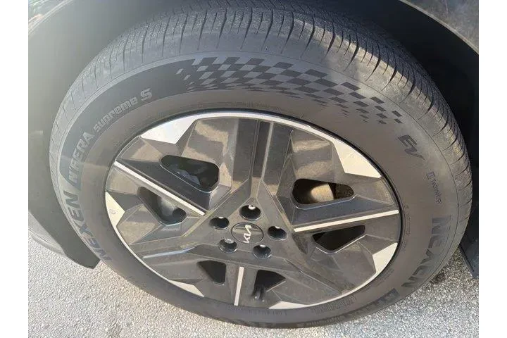 $37000 : Kia EV6 2025 GT-Line 4dr Cro image 9