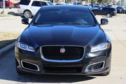 $33998 : 2019 XJ XJ50 V6 thumbnail