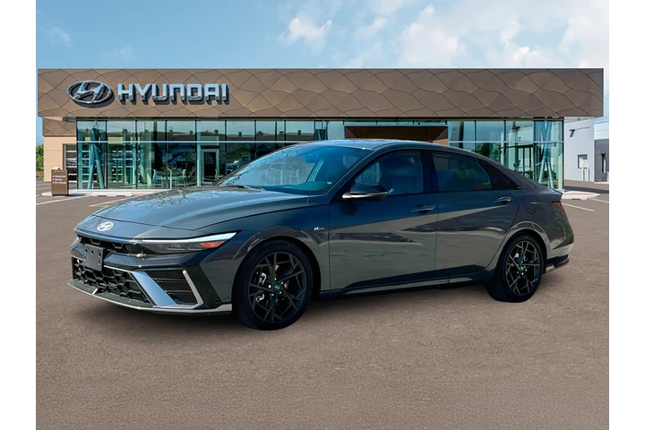 $24750 : Hyundai ELANTRA 2024 N Line image 2