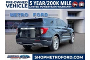 $35994 : Ford Explorer 2023 AWD XLT 4 thumbnail