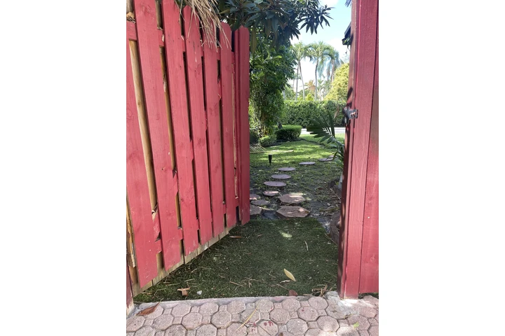 $1200 : Rentó bonito cómodo Eficiency image 1