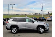 $27900 : Toyota RAV4 2024 AWD LE 4dr thumbnail