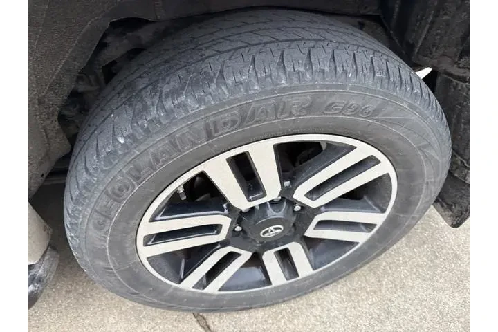 $39939 : Toyota 4Runner 2021 AWD Limi image 7