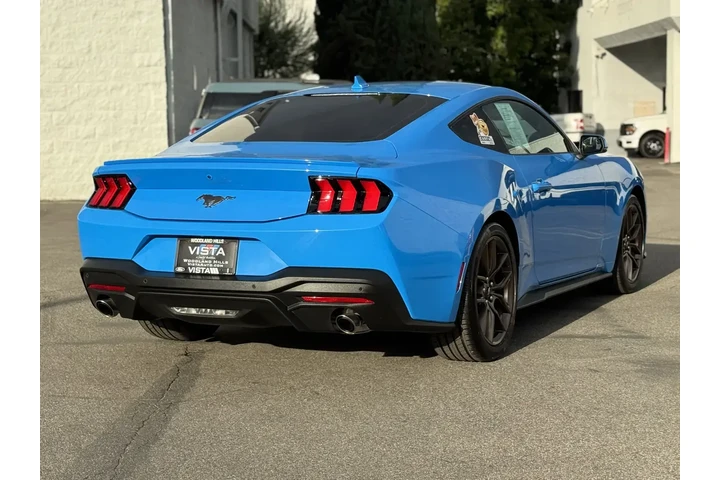 $30995 : Ford Mustang 2024 EcoBoost P image 8