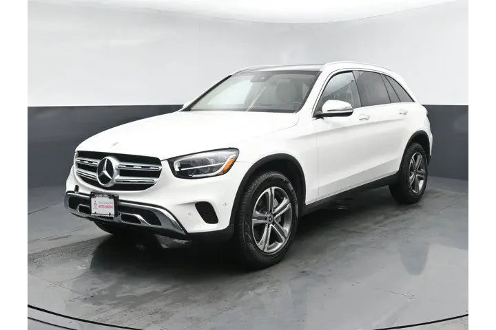 $28652 : Mercedes-Benz GLC 2022 AWD G image 1