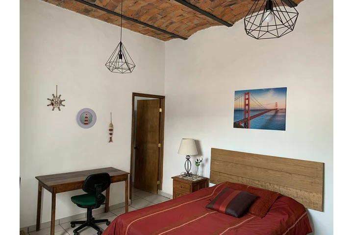 $5500 : RENTO HABITACION AMUEBLADA image 2